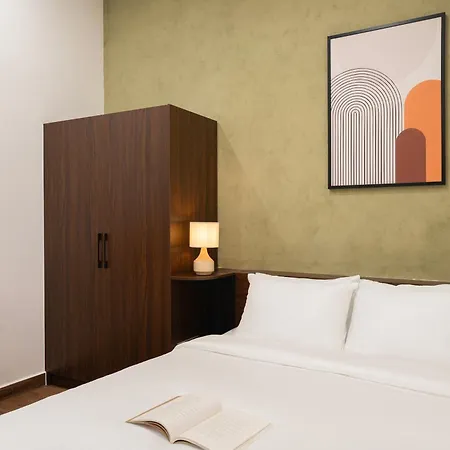 V Living - Downtown Saigon Stay With Free Laundry-2